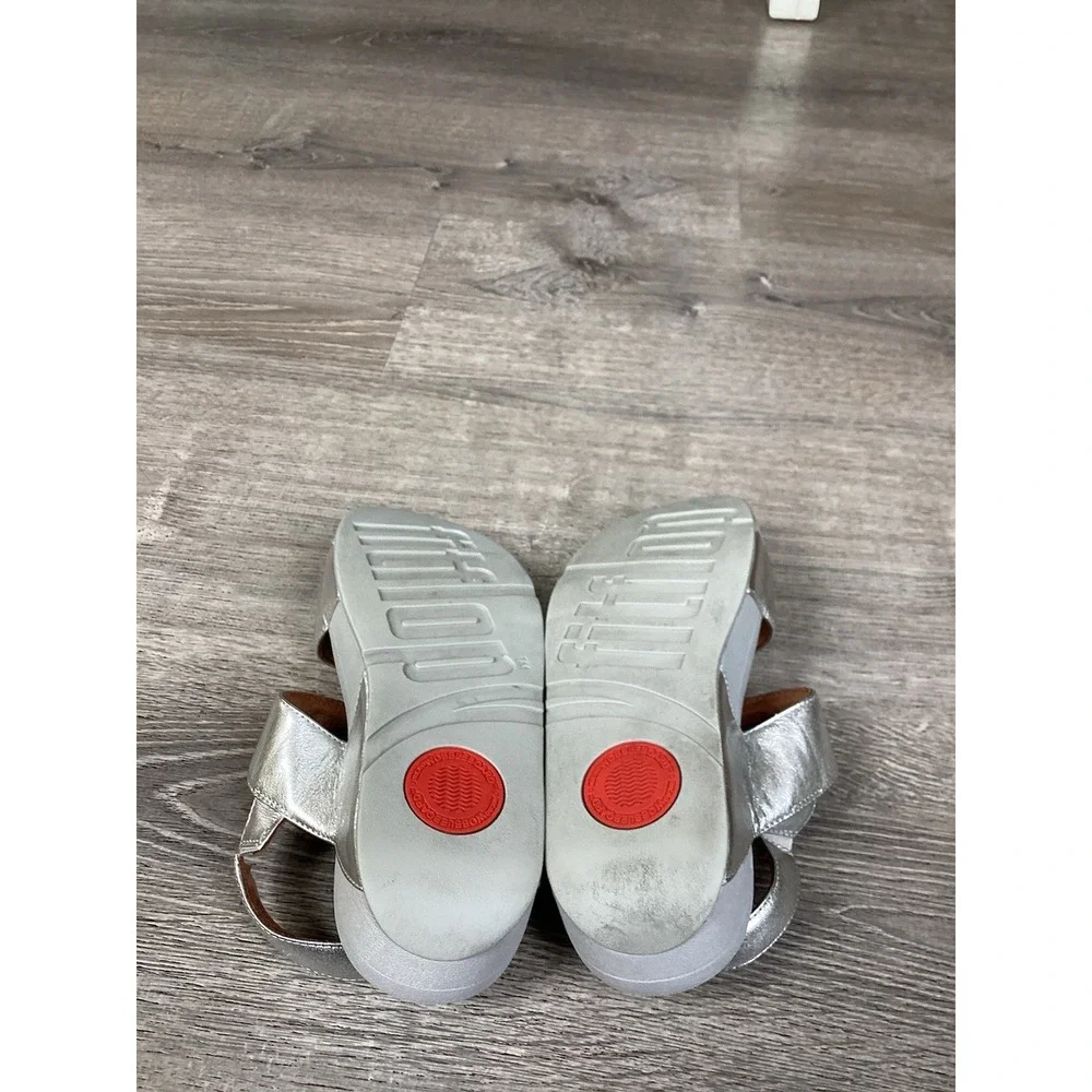 FitFlop Lulu Slide Sandals Women size 8.5 Silver Leather Adjustable Slip On